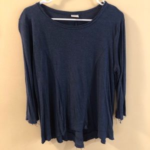 Long sleeve top